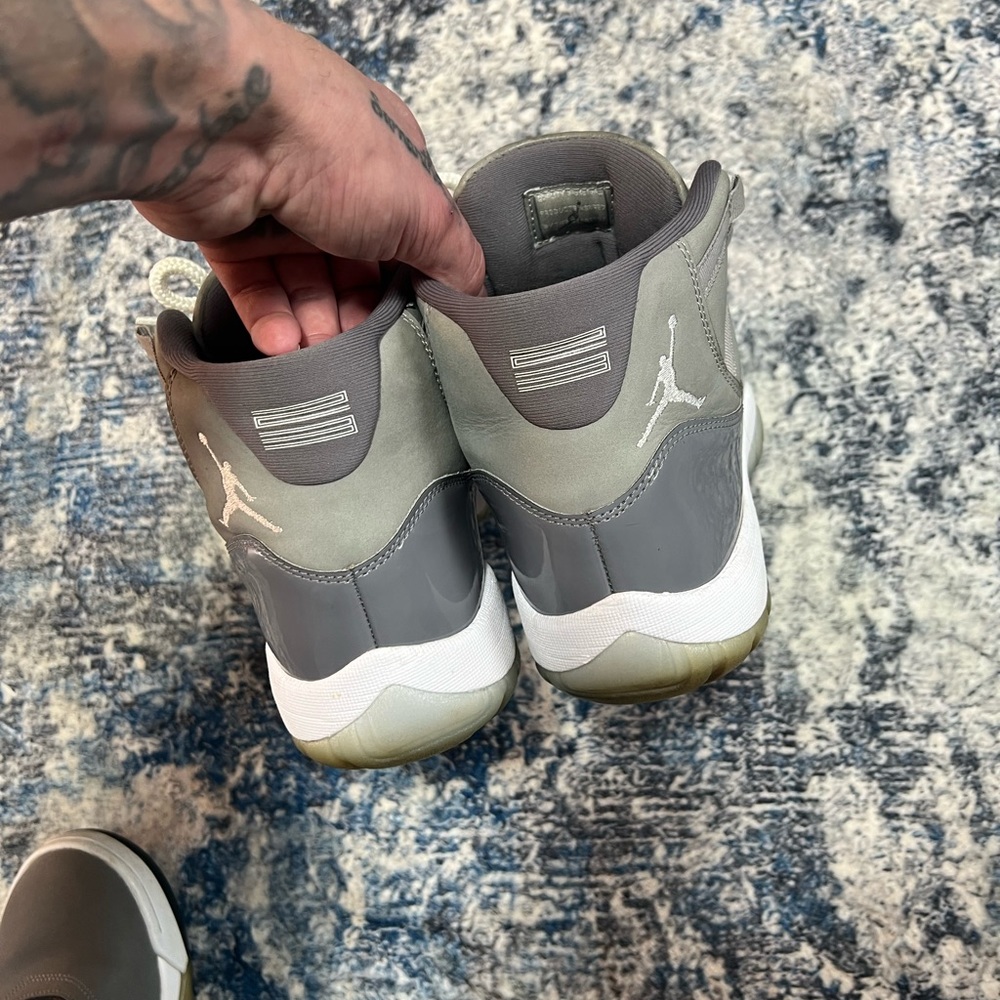 Cool grey Jordan 11’s